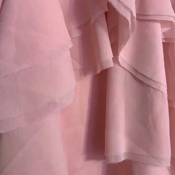 ❌DONATED❌Soft Pink Mock Neck Ruffled Frayed Edging Sleeveless Top - Picture 12 of 15